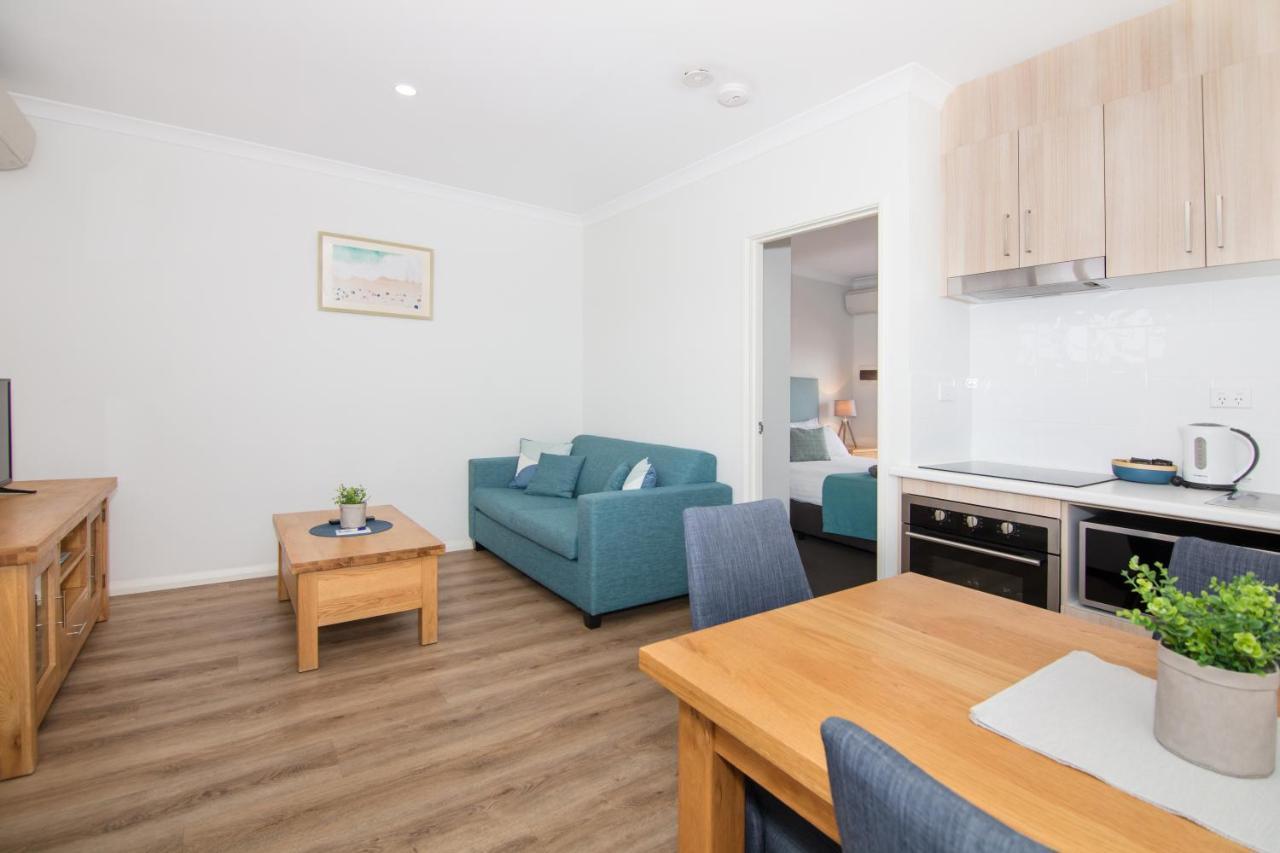Jurien Bay Motel Apartments ภายนอก รูปภาพ