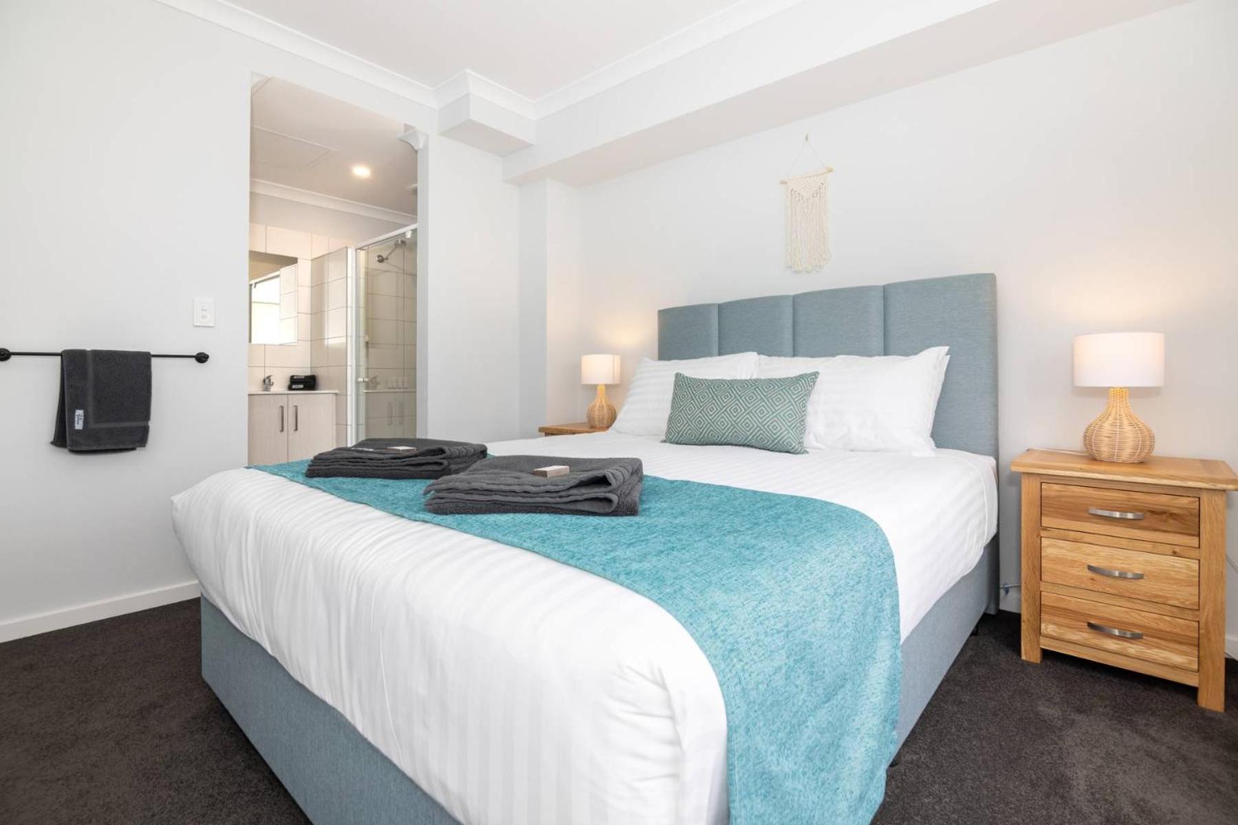 Jurien Bay Motel Apartments ภายนอก รูปภาพ